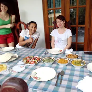  Guest house Thuruliya